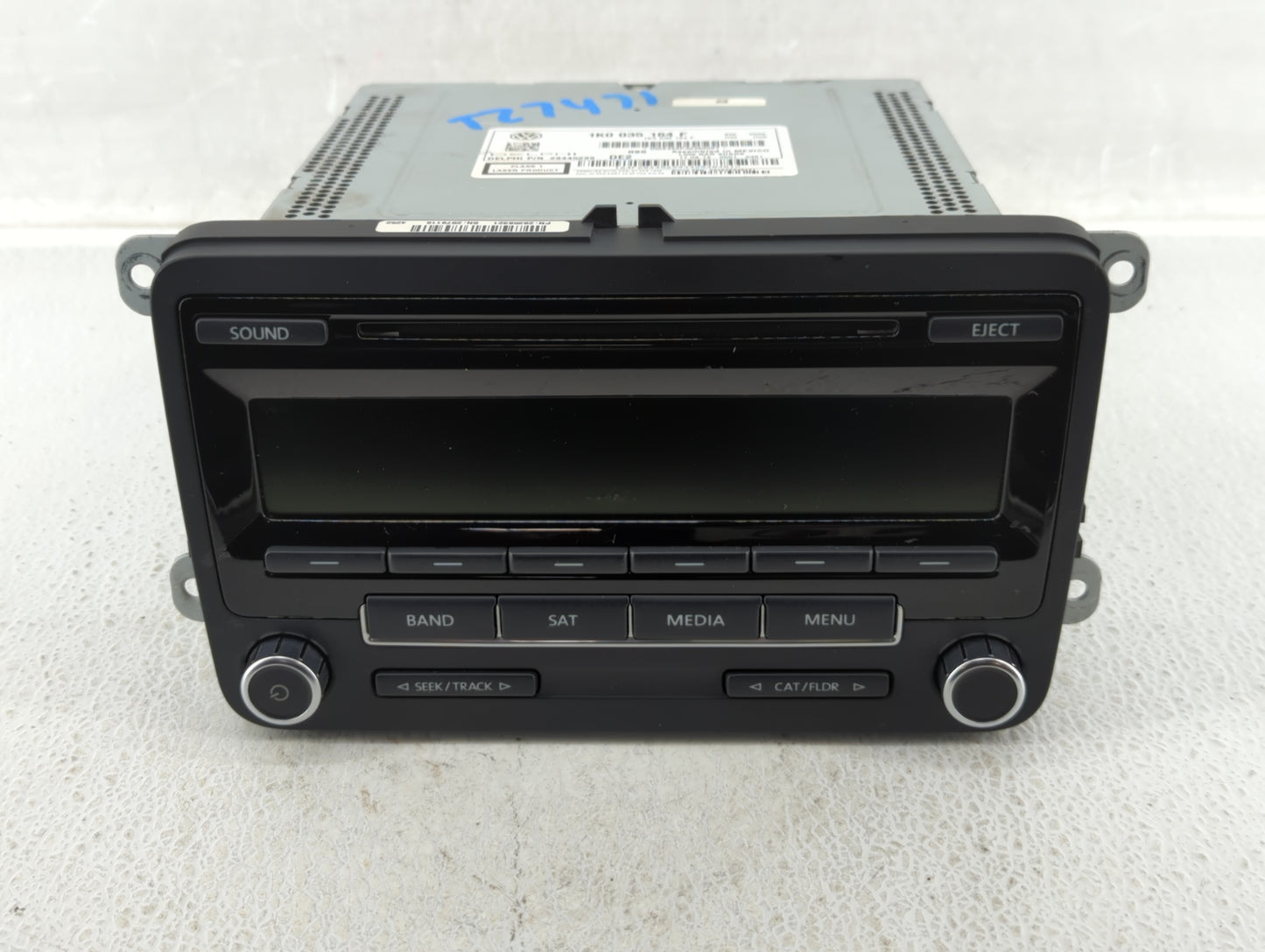 2012-2015 Volkswagen Passat Radio AM FM Cd Player Receiver Replacement P/N:1K0 035 164 F Fits Fits 2011 2012 2013 2014 2015 