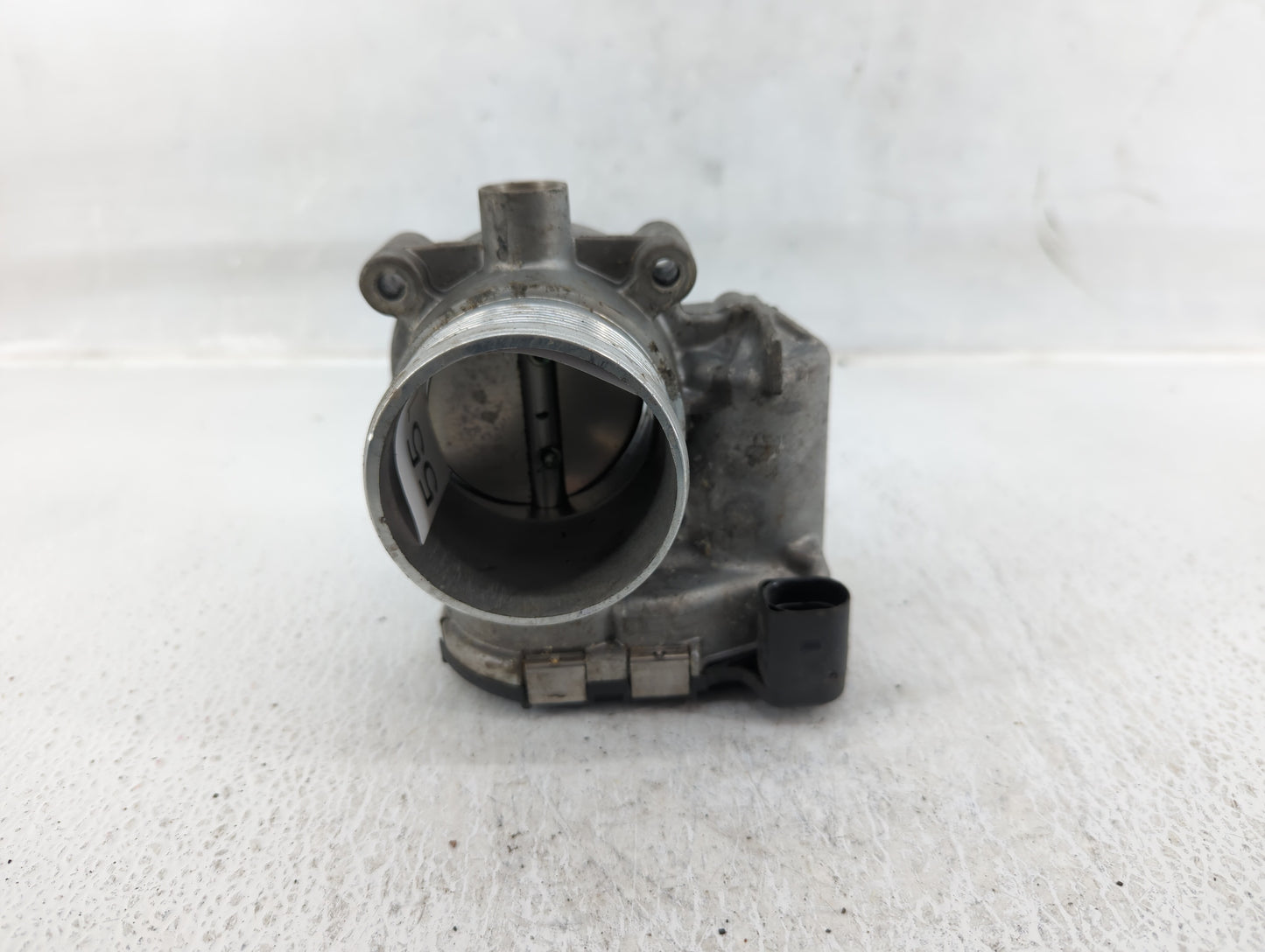 2014-2017 Volkswagen Passat Throttle Body P/N:06K 133 062 E Fits Fits 2014 2015 2016 2017 OEM Used Auto Parts - Oemusedautop