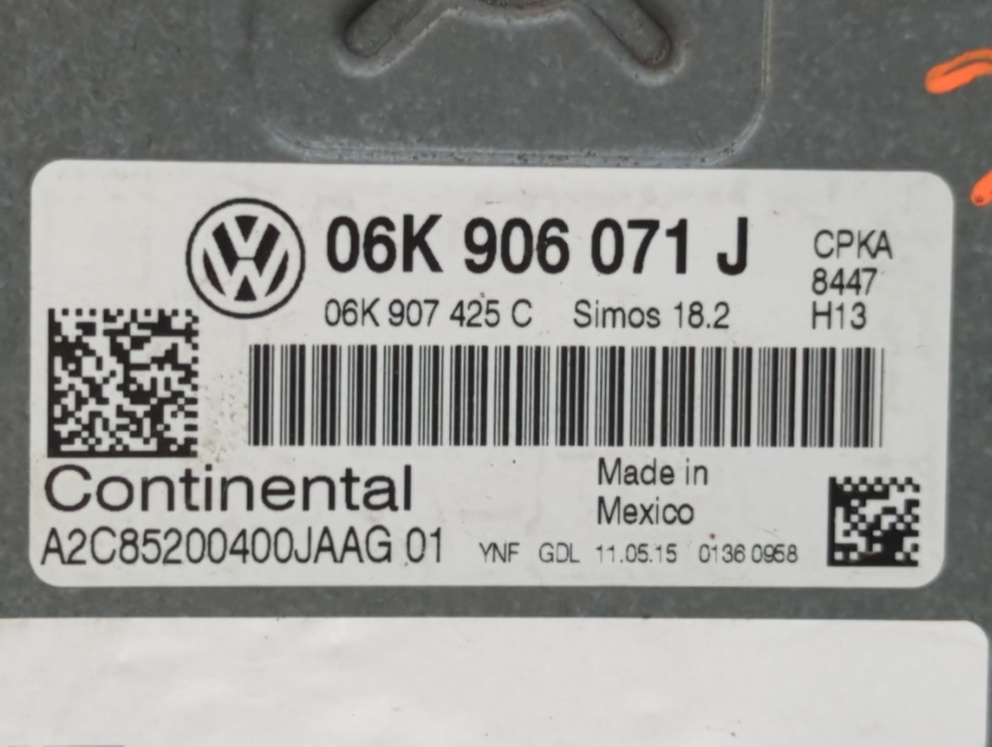 2015 Volkswagen Passat PCM Engine Control Computer ECU ECM PCU OEM P/N:06K 906 071 J Fits OEM Used Auto Parts - Oemusedautop