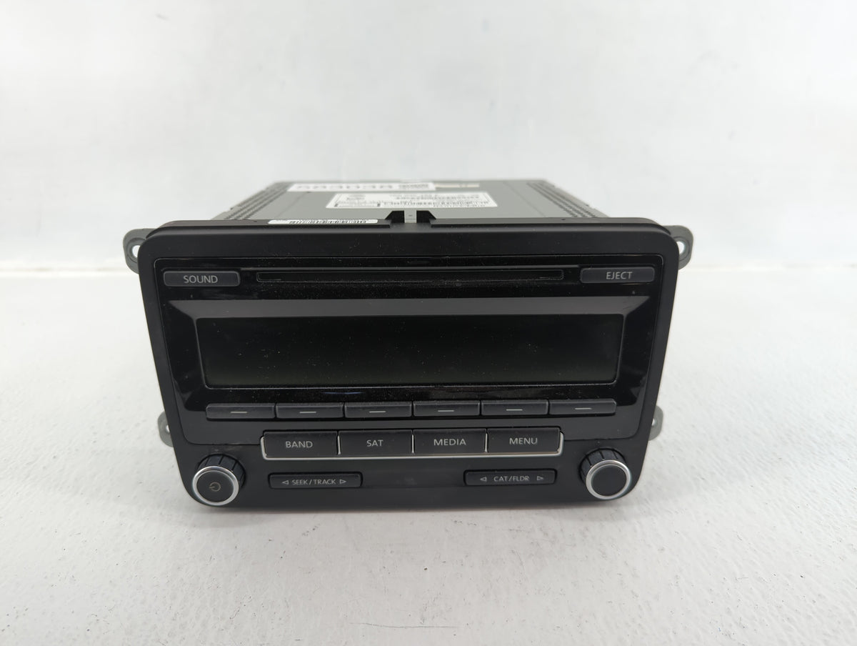 2013-2015 Volkswagen Passat Am Fm Cd Player Radio Receiver 583038 - Oemusedautoparts1.com