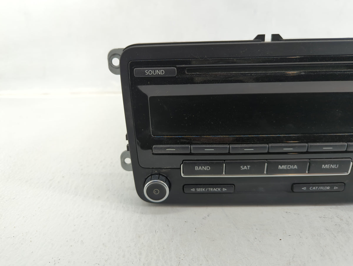 2013-2015 Volkswagen Passat Am Fm Cd Player Radio Receiver 583038 - Oemusedautoparts1.com