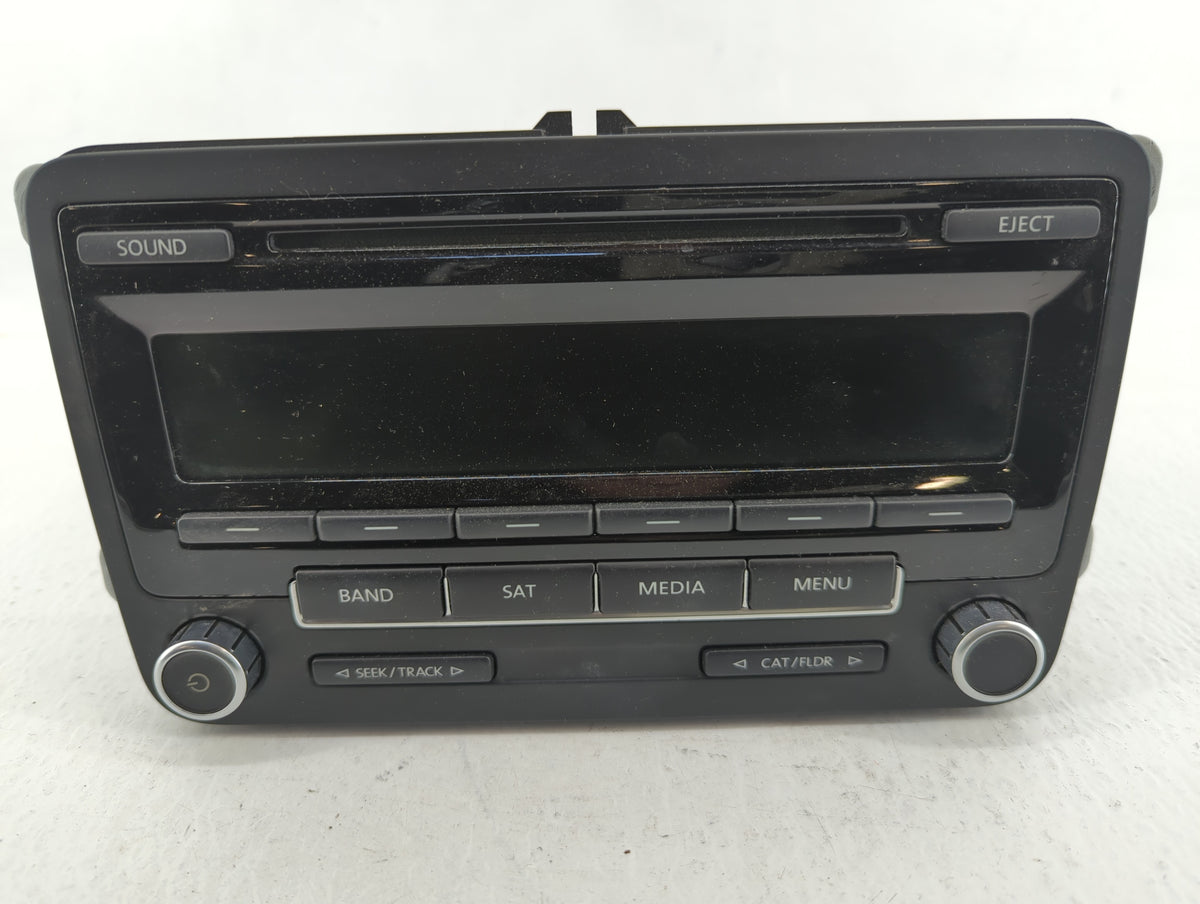 2013-2015 Volkswagen Passat Am Fm Cd Player Radio Receiver 583038 - Oemusedautoparts1.com
