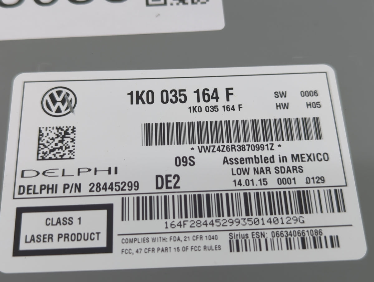 2013-2015 Volkswagen Passat Am Fm Cd Player Radio Receiver 583038 - Oemusedautoparts1.com