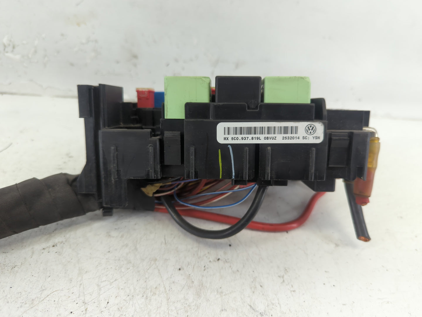 2012-2020 Volkswagen Passat Fusebox Fuse Box Panel Relay Module P/N:MX 5C0 937 819L 0BVUZ Fits OEM Used Auto Parts - Oemused