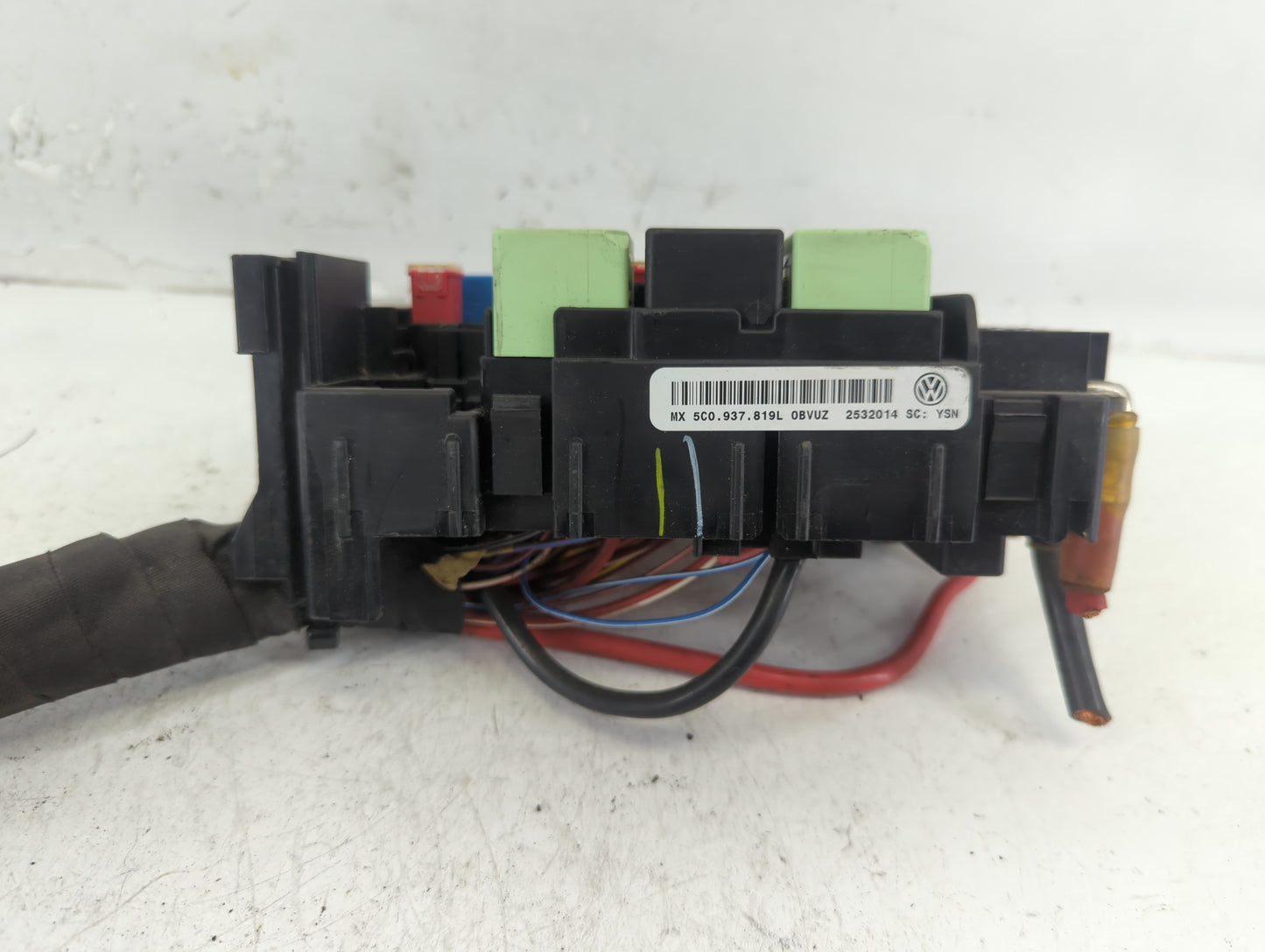 2012-2020 Volkswagen Passat Fusebox Fuse Box Panel Relay Module P/N:MX 5C0 937 819L 0BVUZ Fits OEM Used Auto Parts - Oemused