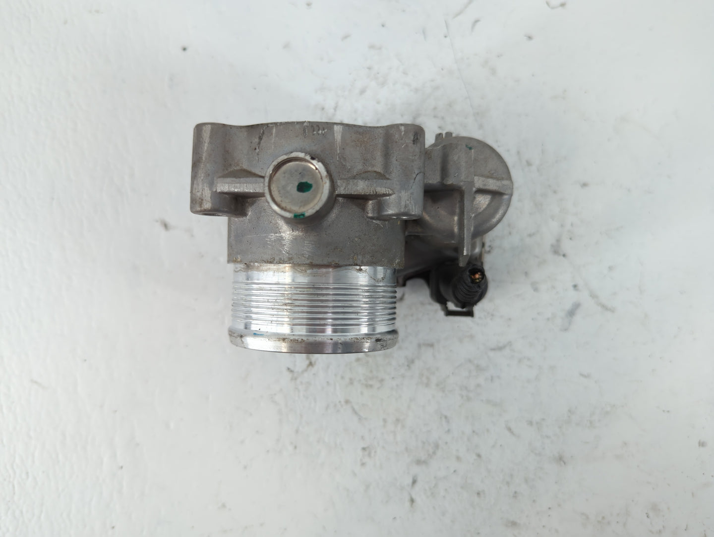 2014-2017 Volkswagen Passat Throttle Body P/N:0 280 750 590 06K 133 062 E Fits Fits 2014 2015 2016 2017 OEM Used Auto Parts 