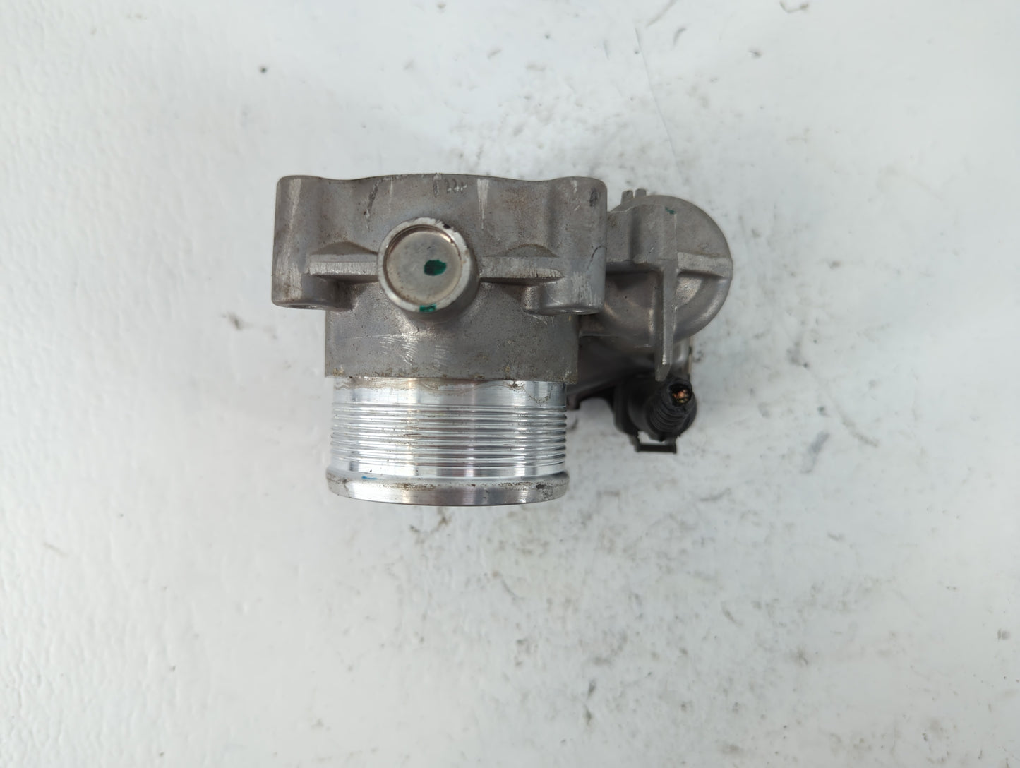 2014-2017 Volkswagen Passat Throttle Body P/N:0 280 750 590 06K 133 062 E Fits Fits 2014 2015 2016 2017 OEM Used Auto Parts 