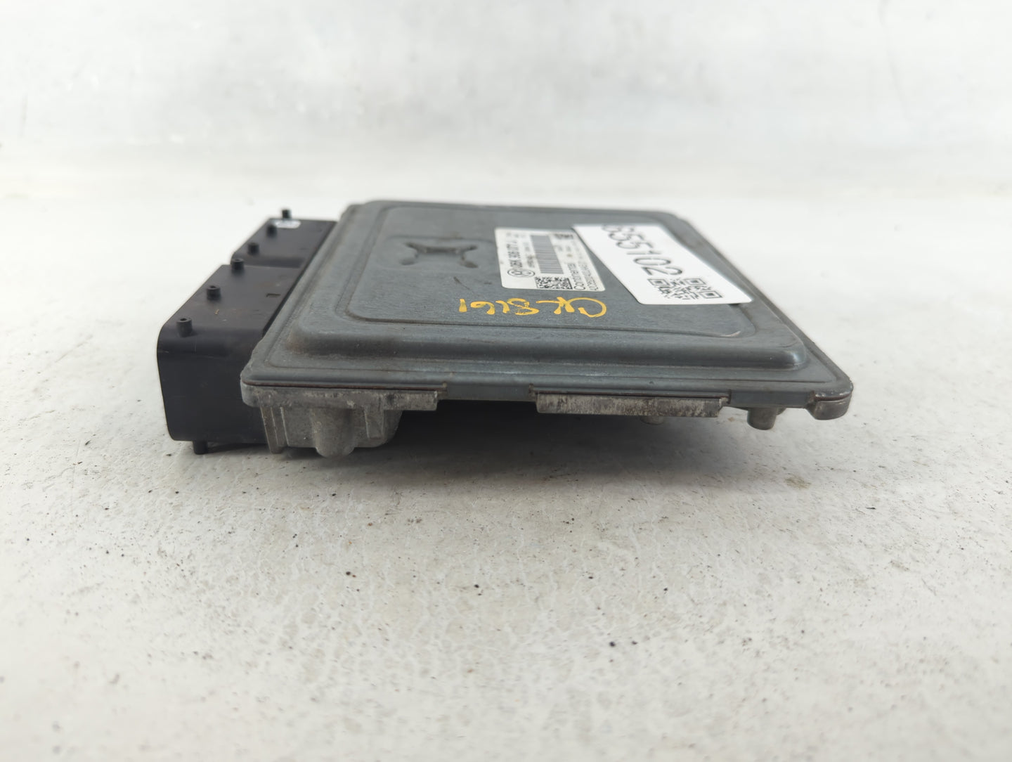 2015 Volkswagen Passat PCM Engine Control Computer ECU ECM PCU OEM P/N:06K 906 071 J Fits OEM Used Auto Parts - Oemusedautop