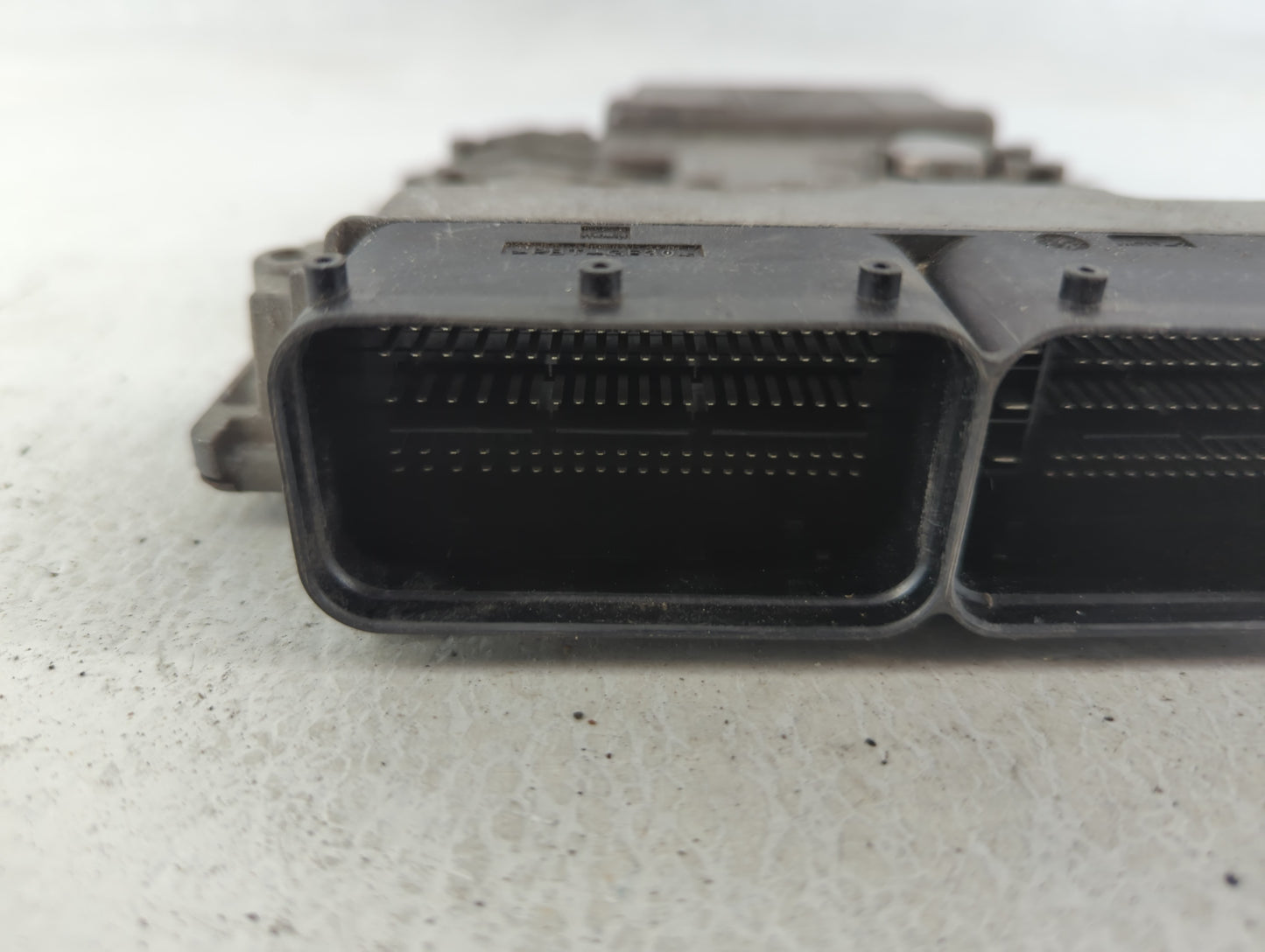 2015 Volkswagen Passat PCM Engine Control Computer ECU ECM PCU OEM P/N:06K 906 071 J Fits OEM Used Auto Parts - Oemusedautop