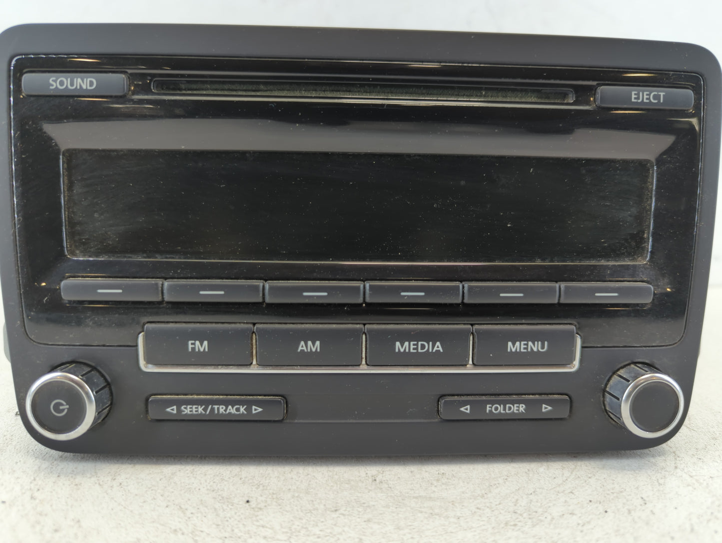 2012-2015 Volkswagen Passat Am Fm Cd Player Radio Receiver - Oemusedautoparts1.com