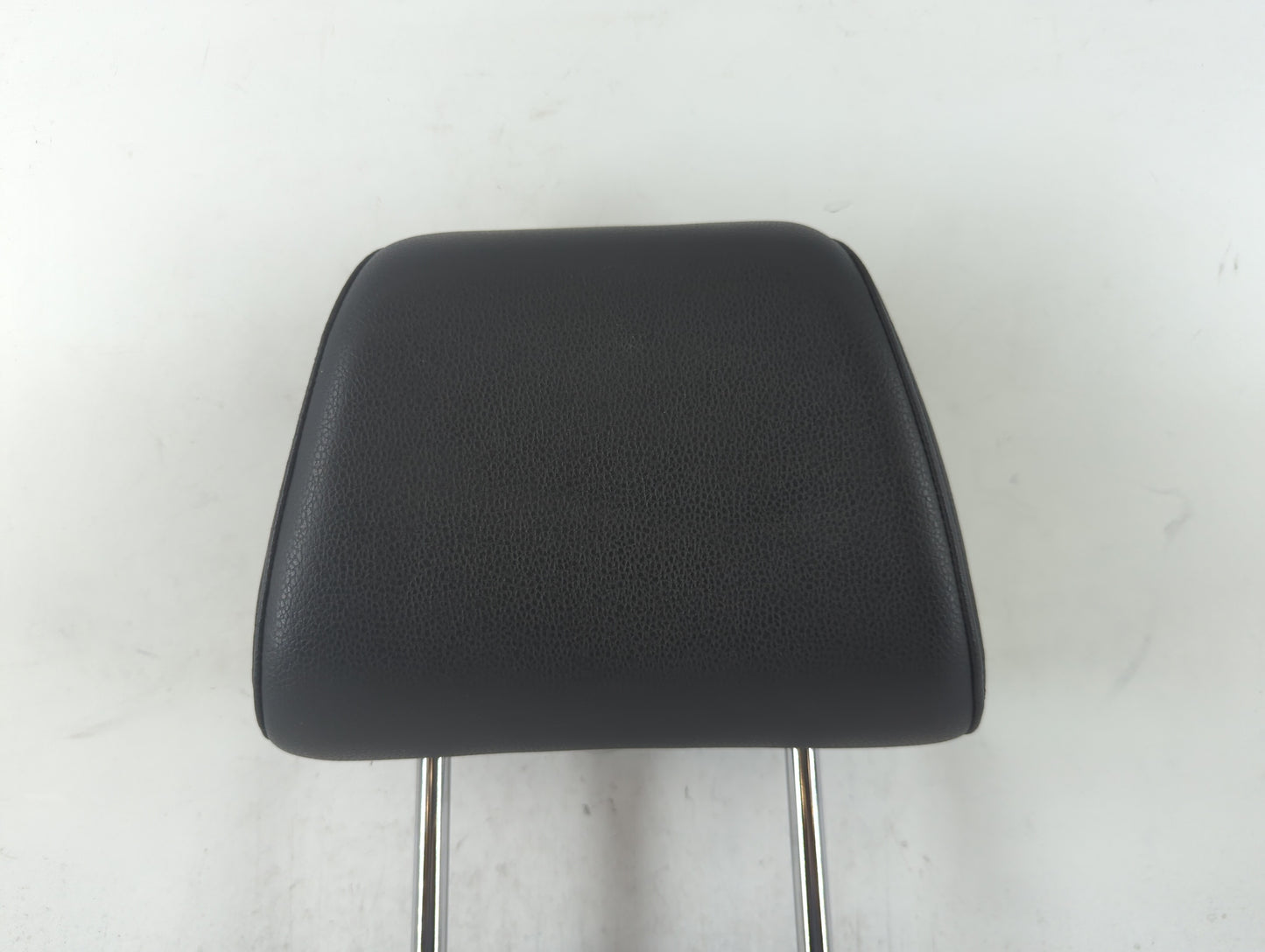2015 Volkswagen Passat Headrest Head Rest Front Driver Passenger Seat Fits OEM Used Auto Parts - Oemusedautoparts1.com