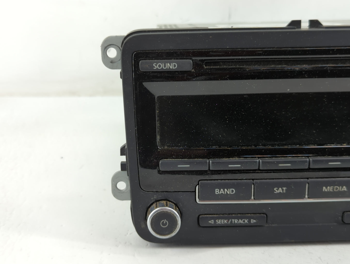 2013-2015 Volkswagen Passat Am Fm Cd Player Radio Receiver - Oemusedautoparts1.com