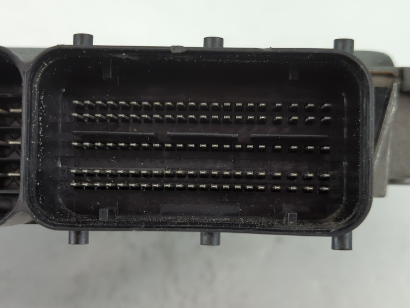 2015 Volkswagen Passat PCM Engine Control Computer ECU ECM PCU OEM P/N:06K 906 071 J Fits OEM Used Auto Parts - Oemusedautop
