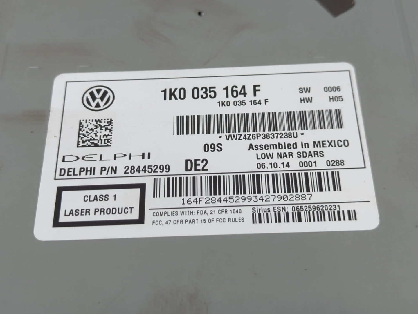2013-2015 Volkswagen Passat Am Fm Cd Player Radio Receiver - Oemusedautoparts1.com