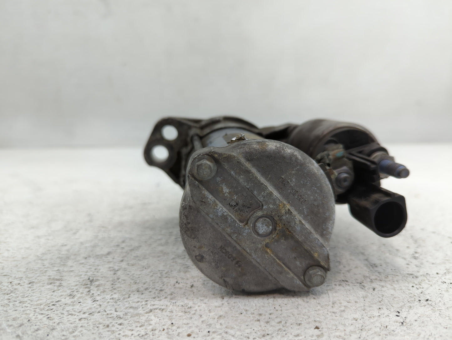 2014-2020 Volkswagen Passat Car Starter Motor Solenoid OEM P/N:15072016 02M 911 024 R Fits OEM Used Auto Parts - Oemusedauto