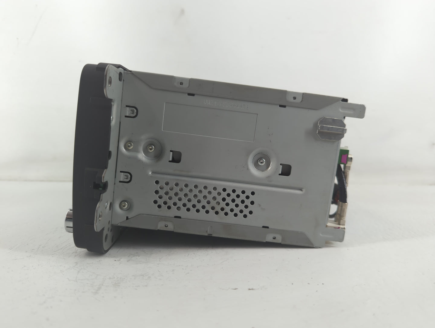 2012-2015 Volkswagen Passat Radio AM FM Cd Player Receiver Replacement P/N:28445299 1K0 035 164 F Fits OEM Used Auto Parts -
