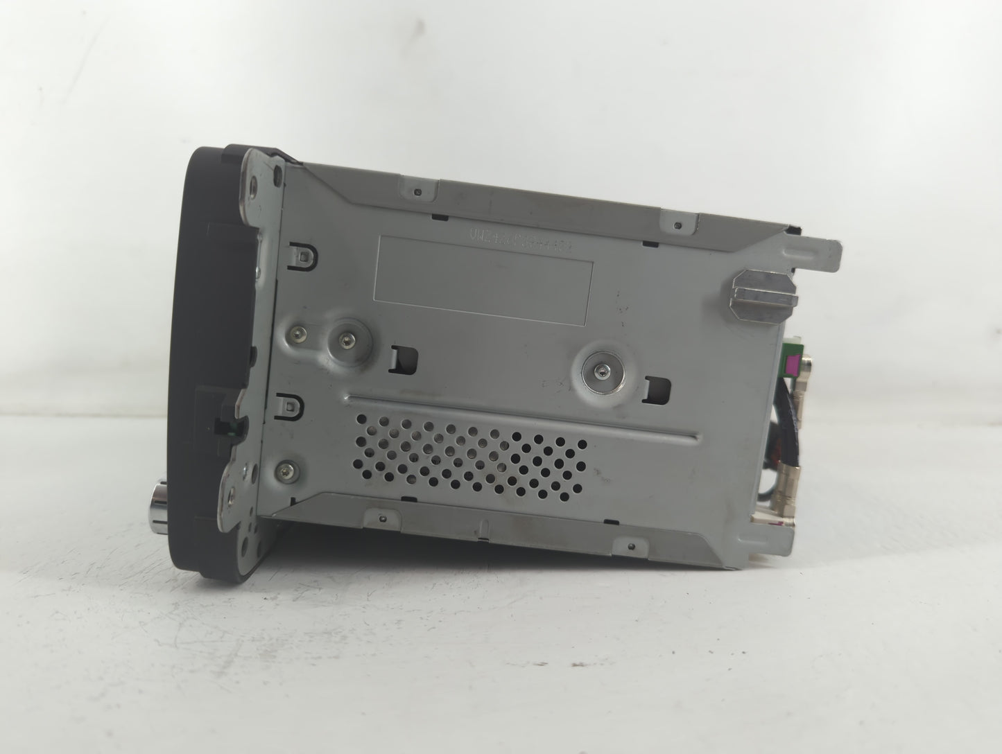 2012-2015 Volkswagen Passat Radio AM FM Cd Player Receiver Replacement P/N:28445299 1K0 035 164 F Fits OEM Used Auto Parts -