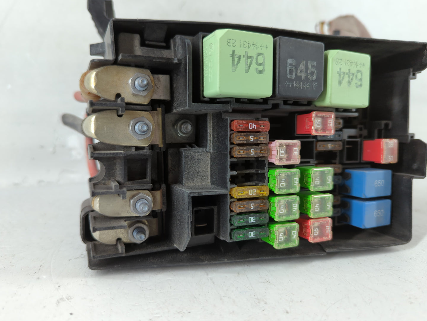 2012-2020 Volkswagen Passat Fusebox Fuse Box Panel Relay Module P/N:13956 YWR 5C0 937 132 B Fits OEM Used Auto Parts - Oemus