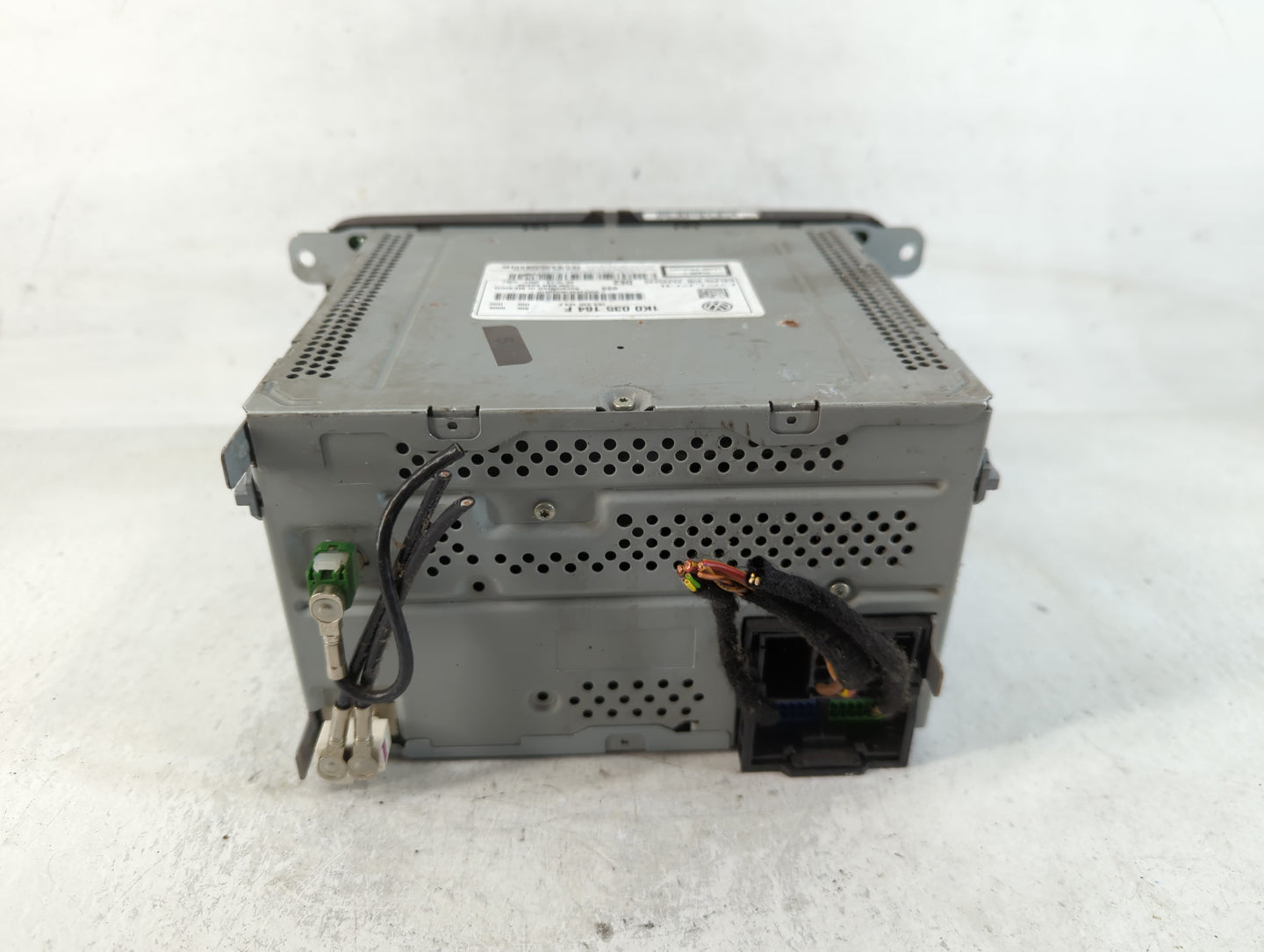 2012-2015 Volkswagen Passat Am Fm Cd Player Radio Receiver - Oemusedautoparts1.com