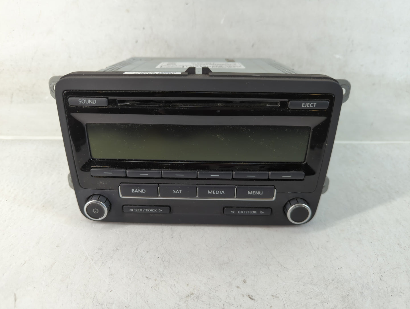 2012-2015 Volkswagen Passat Radio AM FM Cd Player Receiver Replacement P/N:1K0 035 164 F Fits Fits 2011 2012 2013 2014 2015 