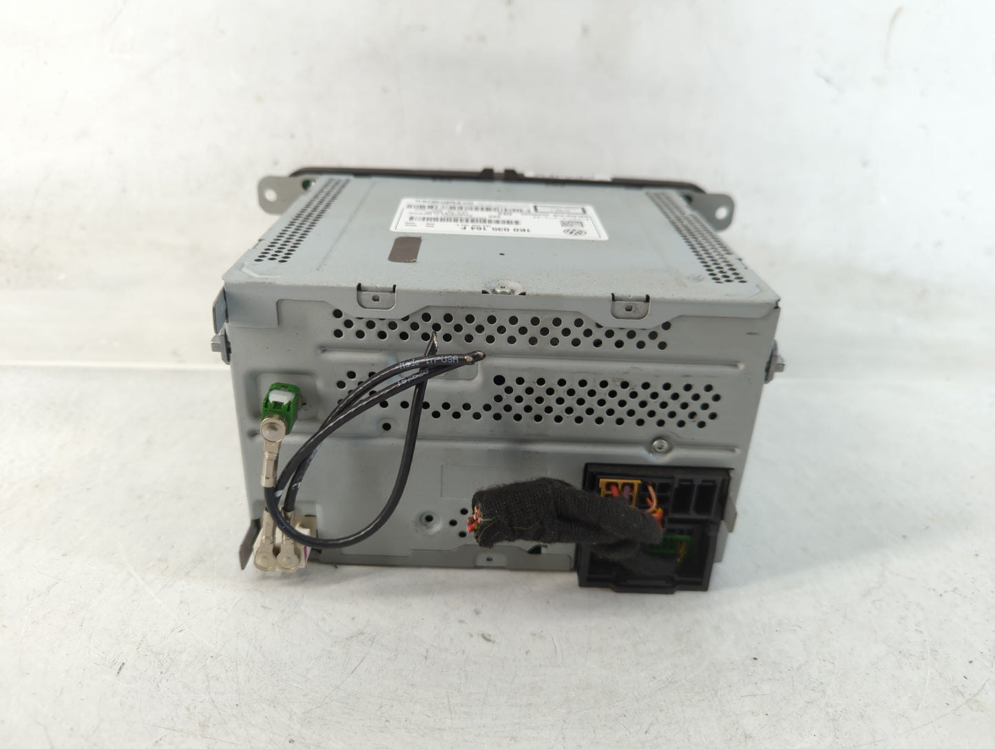 2012-2015 Volkswagen Passat Radio AM FM Cd Player Receiver Replacement P/N:1K0 035 164 F Fits Fits 2011 2012 2013 2014 2015 