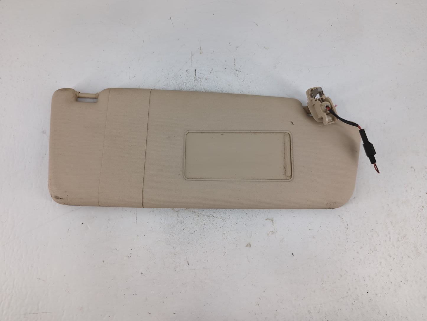 2012-2020 Volkswagen Passat Sun Visor Shade Replacement Passenger Right Mirror Fits OEM Used Auto Parts - Oemusedautoparts1.