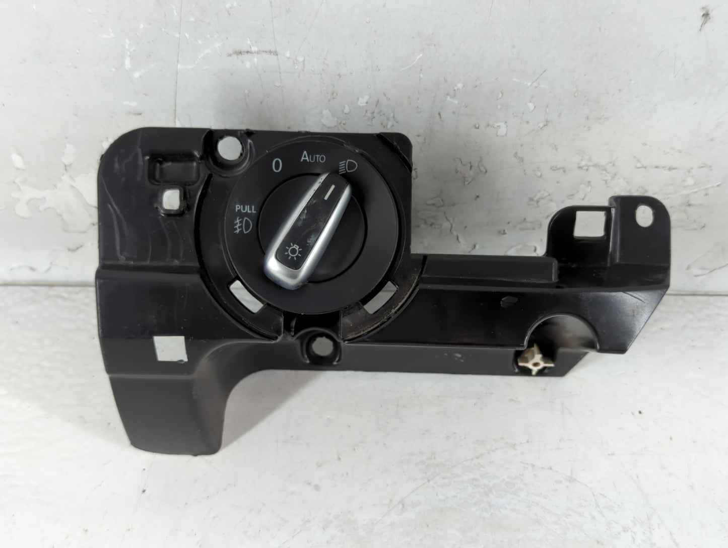 2014-2015 Volkswagen Passat Headlight Head Light Switch Lamp Control - Oemusedautoparts1.com