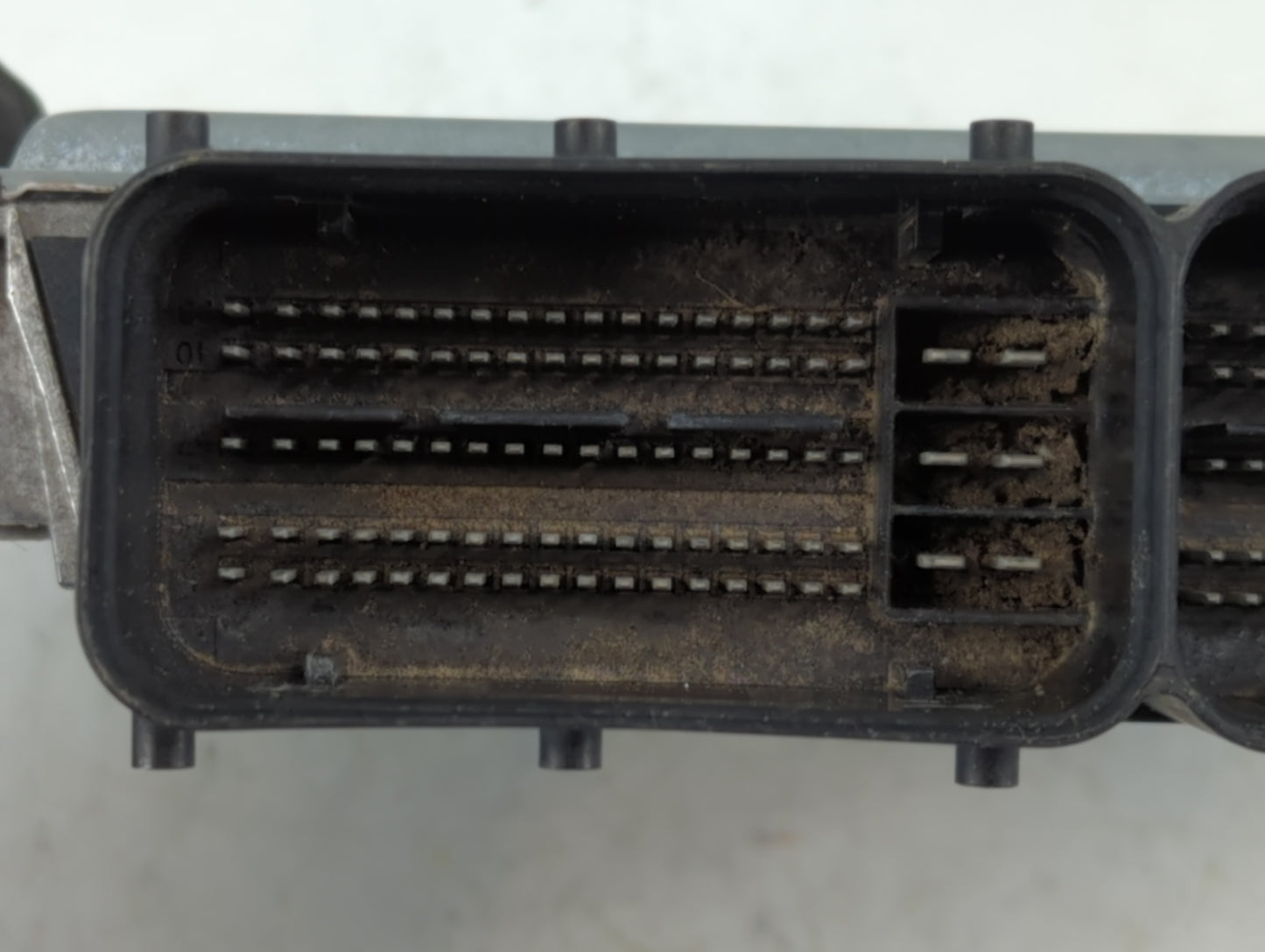 2015 Volkswagen Passat PCM Engine Control Computer ECU ECM PCU OEM P/N:06K 906 071 K Fits OEM Used Auto Parts - Oemusedautop