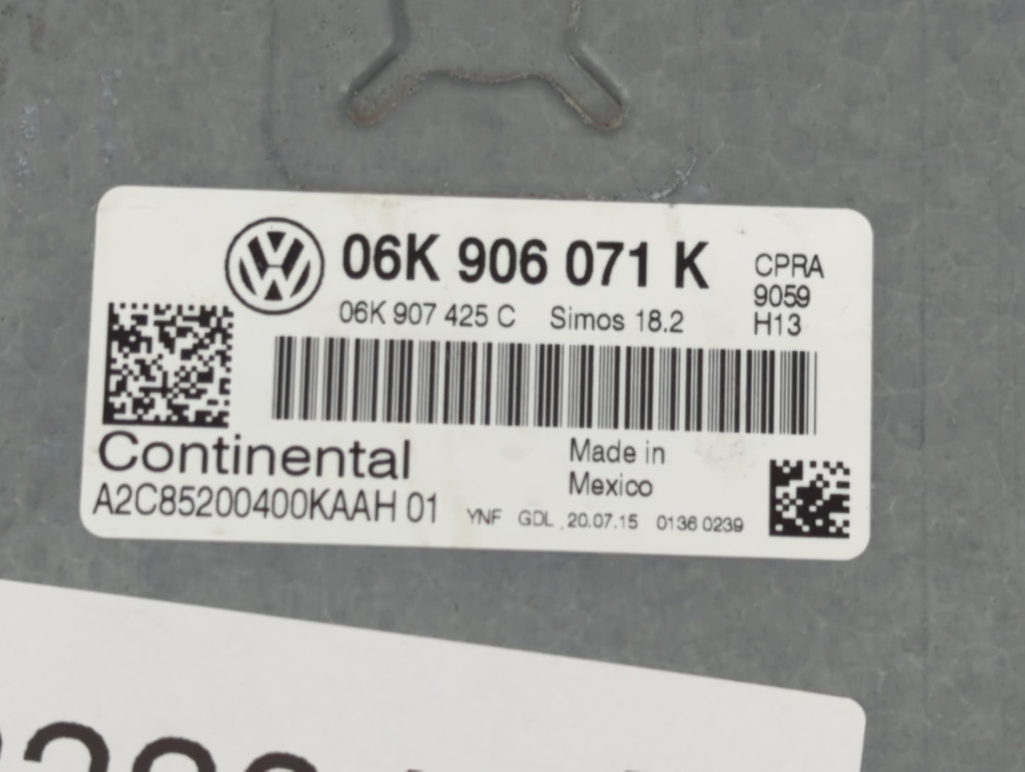 2015 Volkswagen Passat PCM Engine Control Computer ECU ECM PCU OEM P/N:06K 906 071 K Fits OEM Used Auto Parts - Oemusedautop