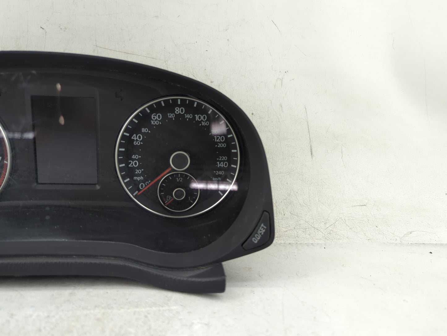2015 Volkswagen Passat Instrument Cluster Speedometer Gauges Miles:113K Fits OEM Used Auto Parts - Oemusedautoparts1.com