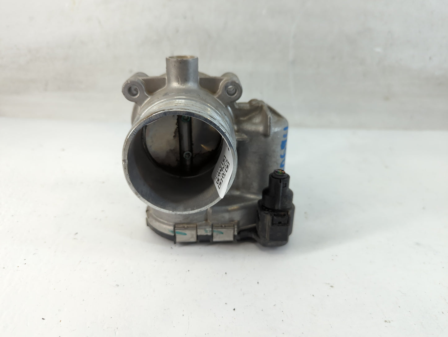 2014-2017 Volkswagen Passat Throttle Body P/N:06K 133 062 E Fits Fits 2014 2015 2016 2017 OEM Used Auto Parts - Oemusedautop