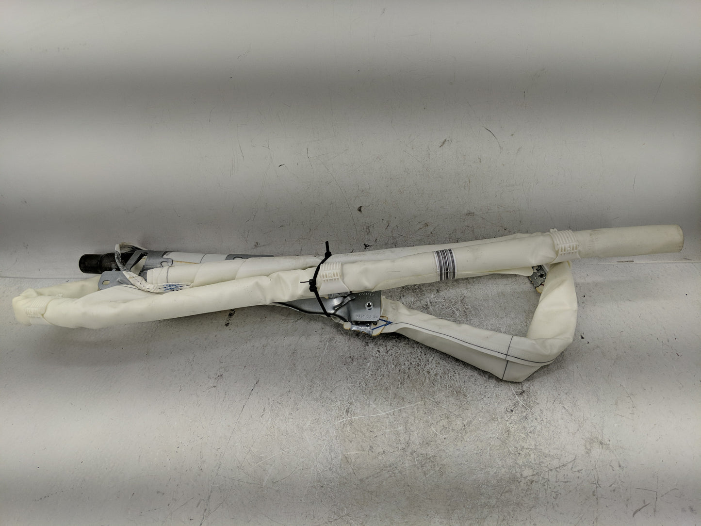 2015-2016 Volkswagen Tiguan Driver Curtain Air Bag Oem - Oemusedautoparts1.com