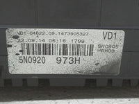 2015-2017 Volkswagen Tiguan Instrument Cluster Speedometer Gauges P/N:5N0920973H 5N0920 Fits Fits 2015 2016 2017 OEM Used Au