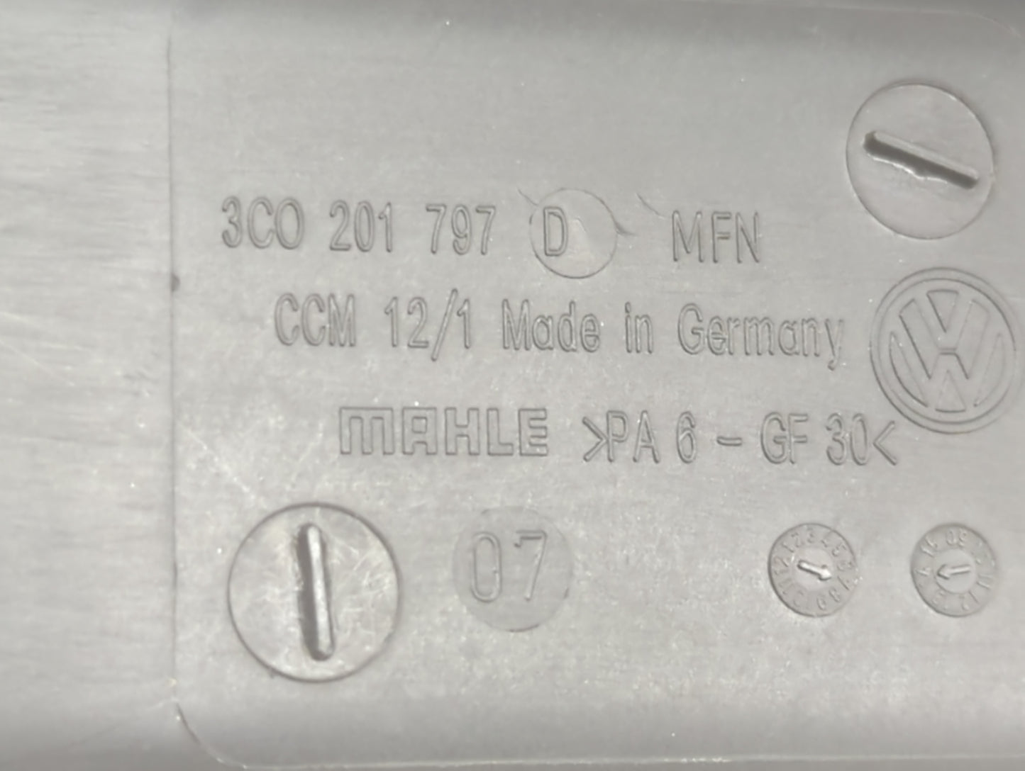 2015 Volkswagen Tiguan Fuel Vapor Charcoal Canister - Oemusedautoparts1.com