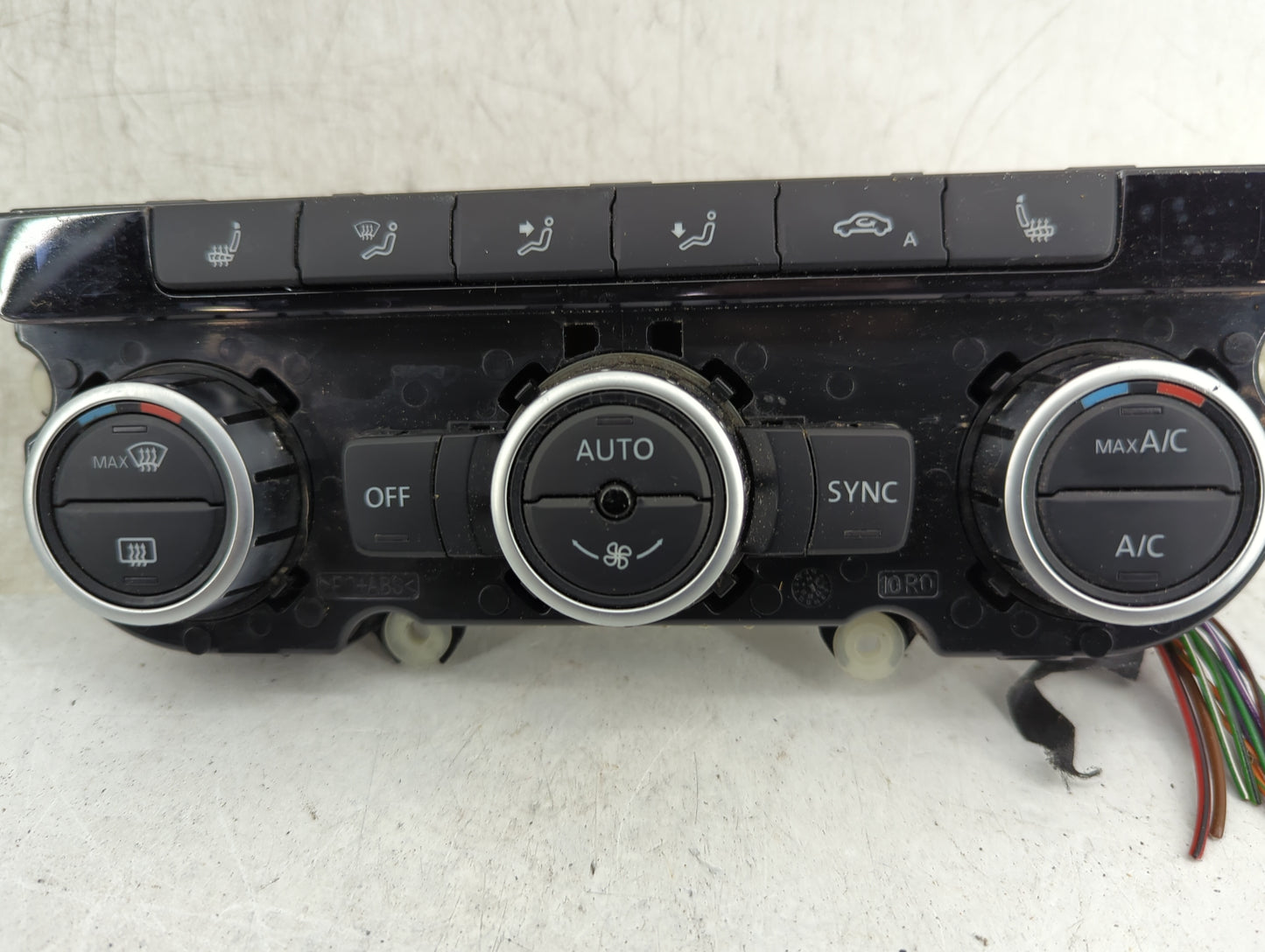 2013-2015 Volkswagen Tiguan Climate Control Module Temperature AC/Heater Replacement P/N:3AA907044CR 5HB012405-17 Fits OEM U