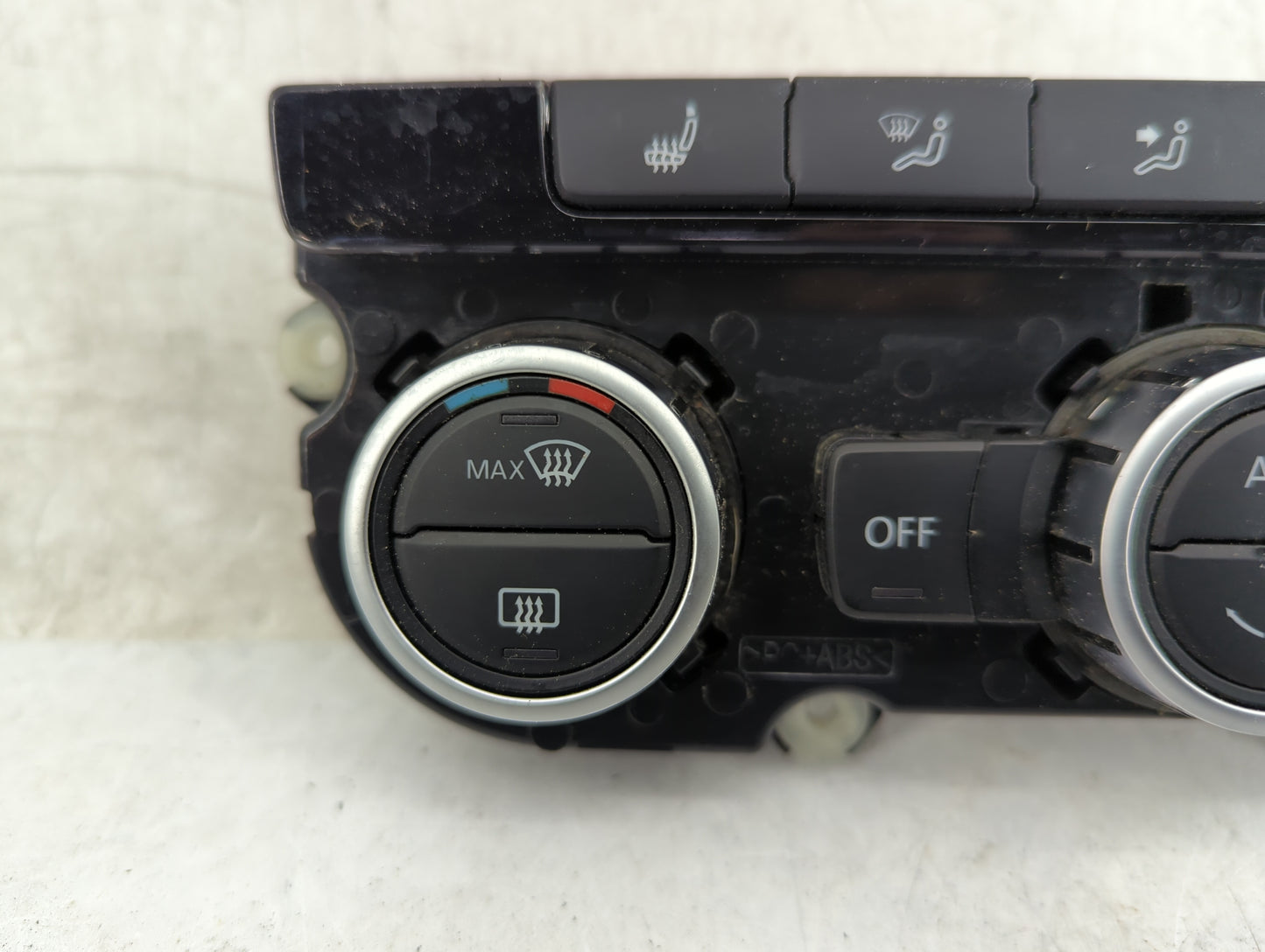 2013-2015 Volkswagen Tiguan Climate Control Module Temperature AC/Heater Replacement P/N:3AA907044CR 5HB012405-17 Fits OEM U