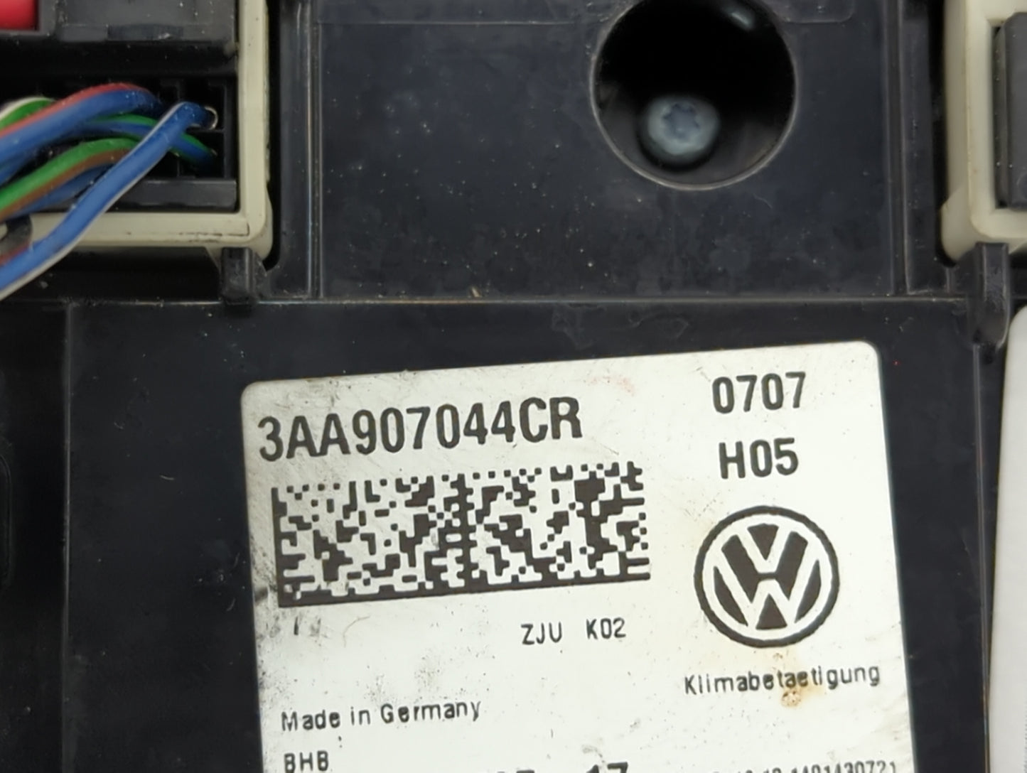 2013-2015 Volkswagen Tiguan Climate Control Module Temperature AC/Heater Replacement P/N:3AA907044CR 5HB012405-17 Fits OEM U