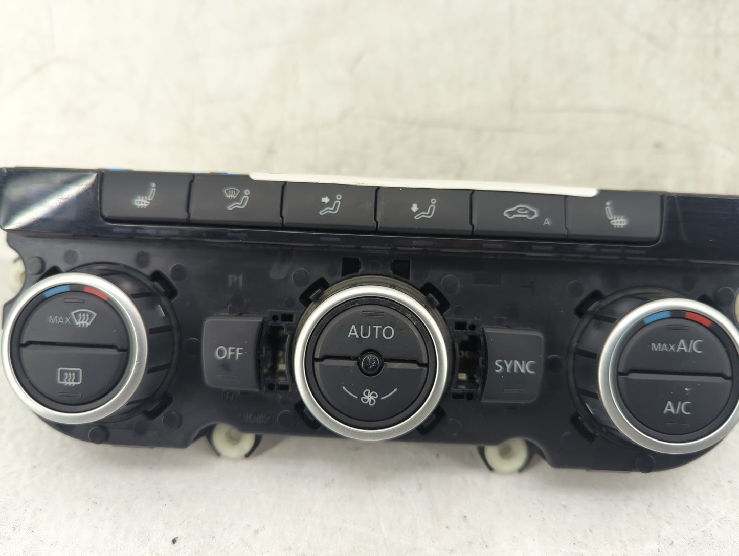 2013-2015 Volkswagen Tiguan Climate Control Module Temperature AC/Heater Replacement P/N:5HB 012 405-17 3AA907044CR Fits OEM