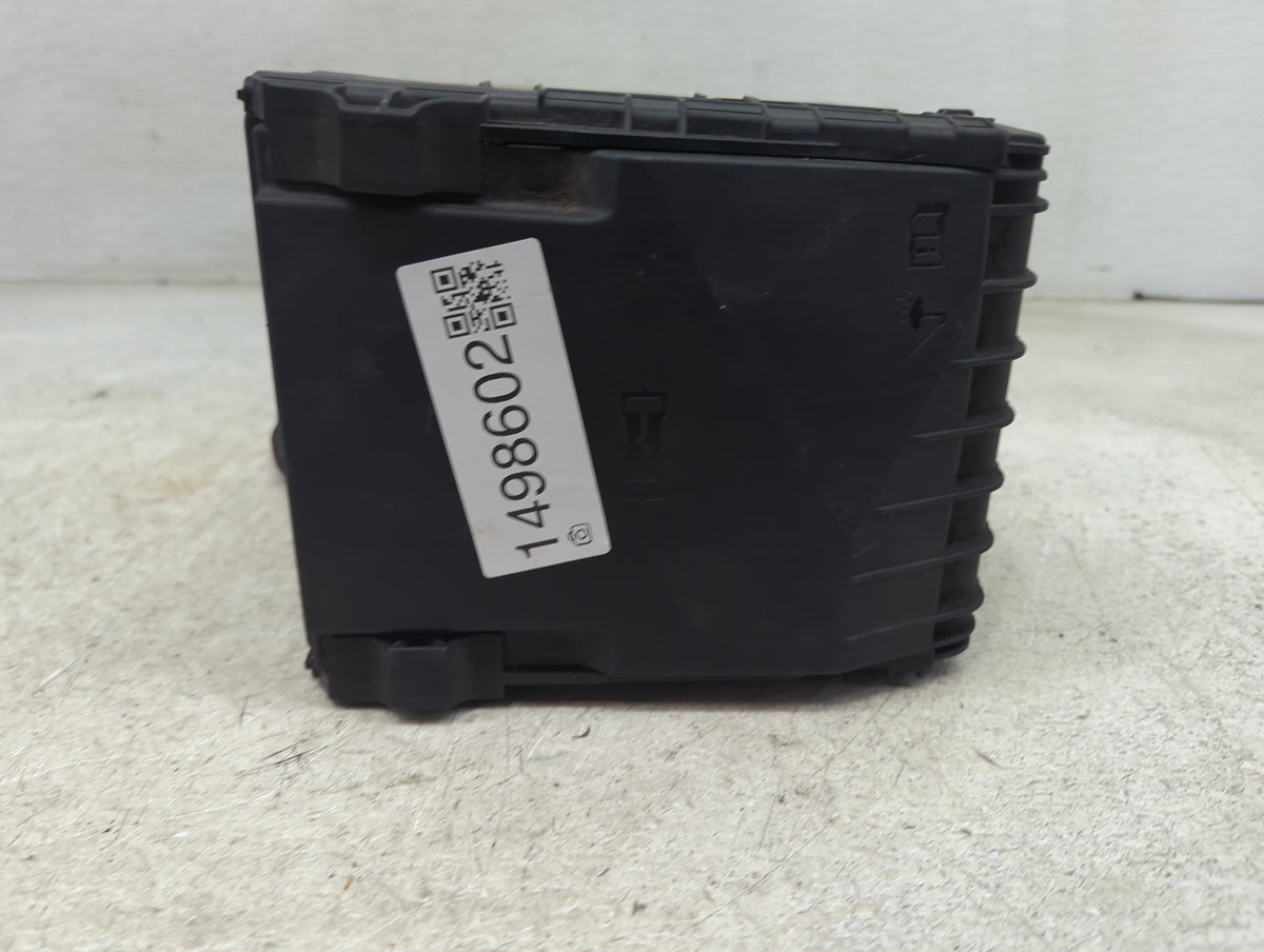 2012-2018 Volkswagen Tiguan Fusebox Fuse Box Panel Relay Module P/N:3C0937125A 5A211635241114 Fits OEM Used Auto Parts - Oem