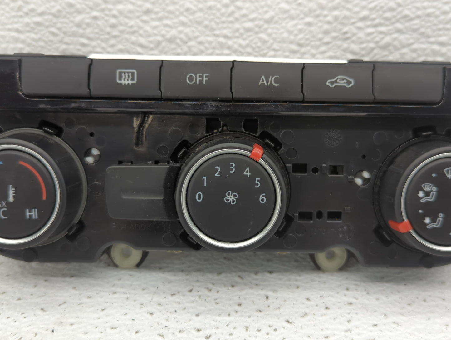 2013-2015 Volkswagen Tiguan Climate Control Module Temperature AC/Heater Replacement P/N:561 907 426 B 561 907 426 Fits OEM 