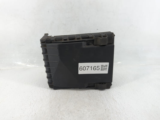 2012-2018 Volkswagen Tiguan Fusebox Fuse Box Panel Relay Module P/N:6359-5743 3C0 937 125 A Fits OEM Used Auto Parts - Oemus
