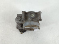 2013-2016 Volvo S60 Throttle Body P/N:31331277 Fits Fits 2013 2014 2015 2016 OEM Used Auto Parts - Oemusedautoparts1.com