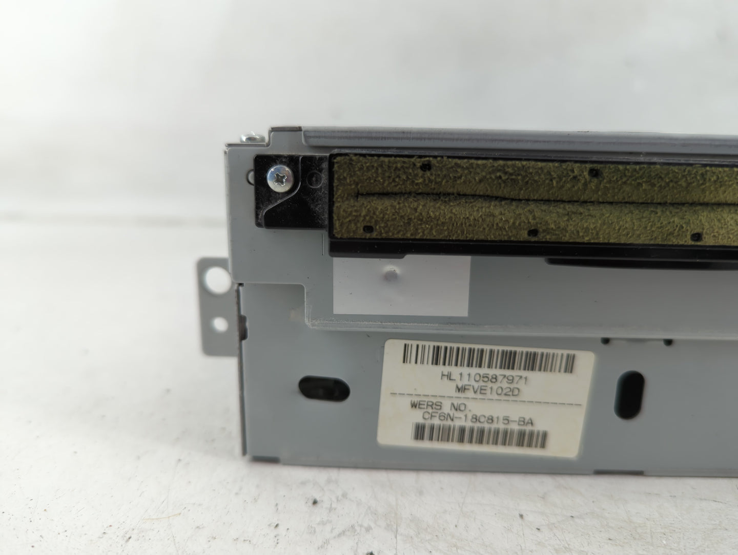 2014-2015 Volvo S60 Radio AM FM Cd Player Receiver Replacement P/N:31396097 AA Fits Fits 2014 2015 2016 OEM Used Auto Parts 