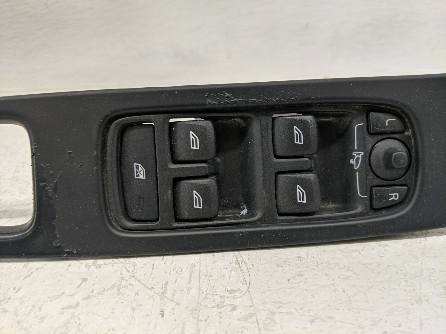 2014-2018 Volvo S60 Master Power Window Switch Replacement Driver Side Left P/N:31376498 23968 Fits Fits 2014 2015 2016 2017