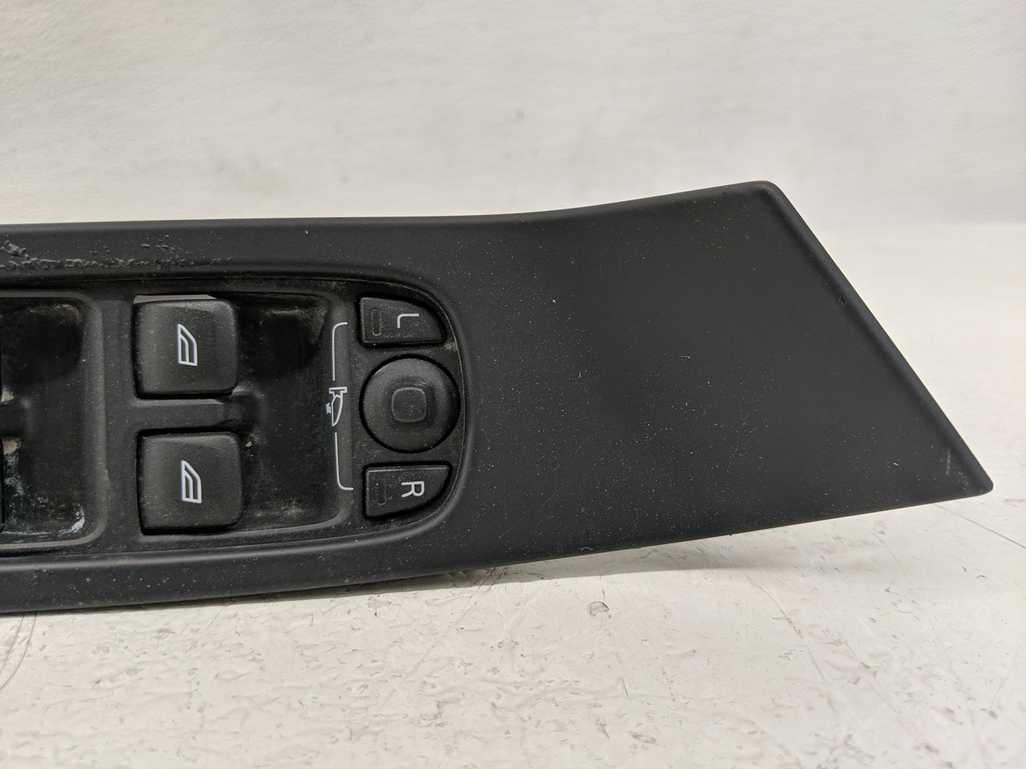 2014-2018 Volvo S60 Master Power Window Switch Replacement Driver Side Left P/N:31376498 23968 Fits Fits 2014 2015 2016 2017