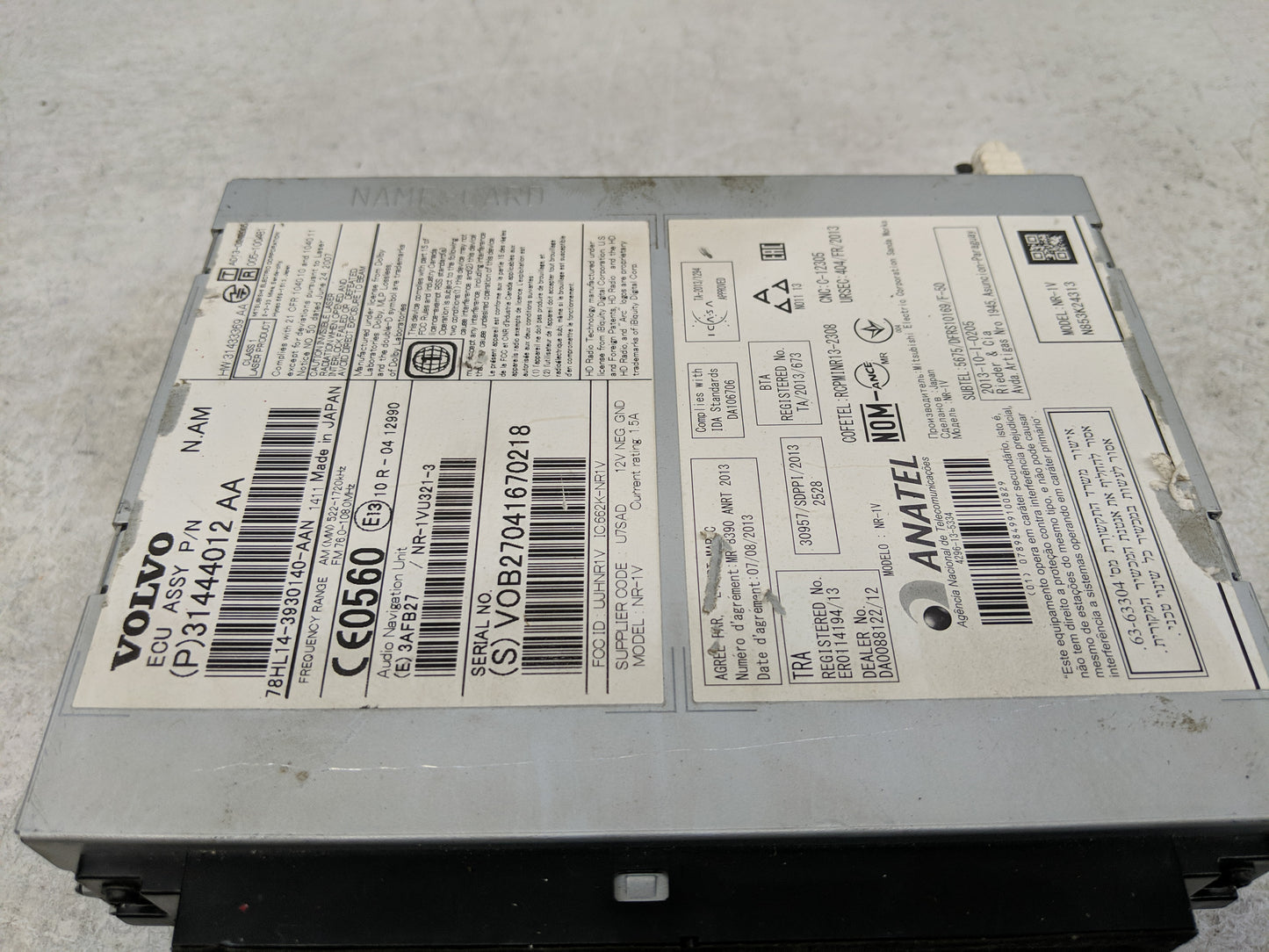 2015 Volvo S60 Radio AM FM Cd Player Receiver Replacement P/N:31444012 AA Fits OEM Used Auto Parts - Oemusedautoparts1.com