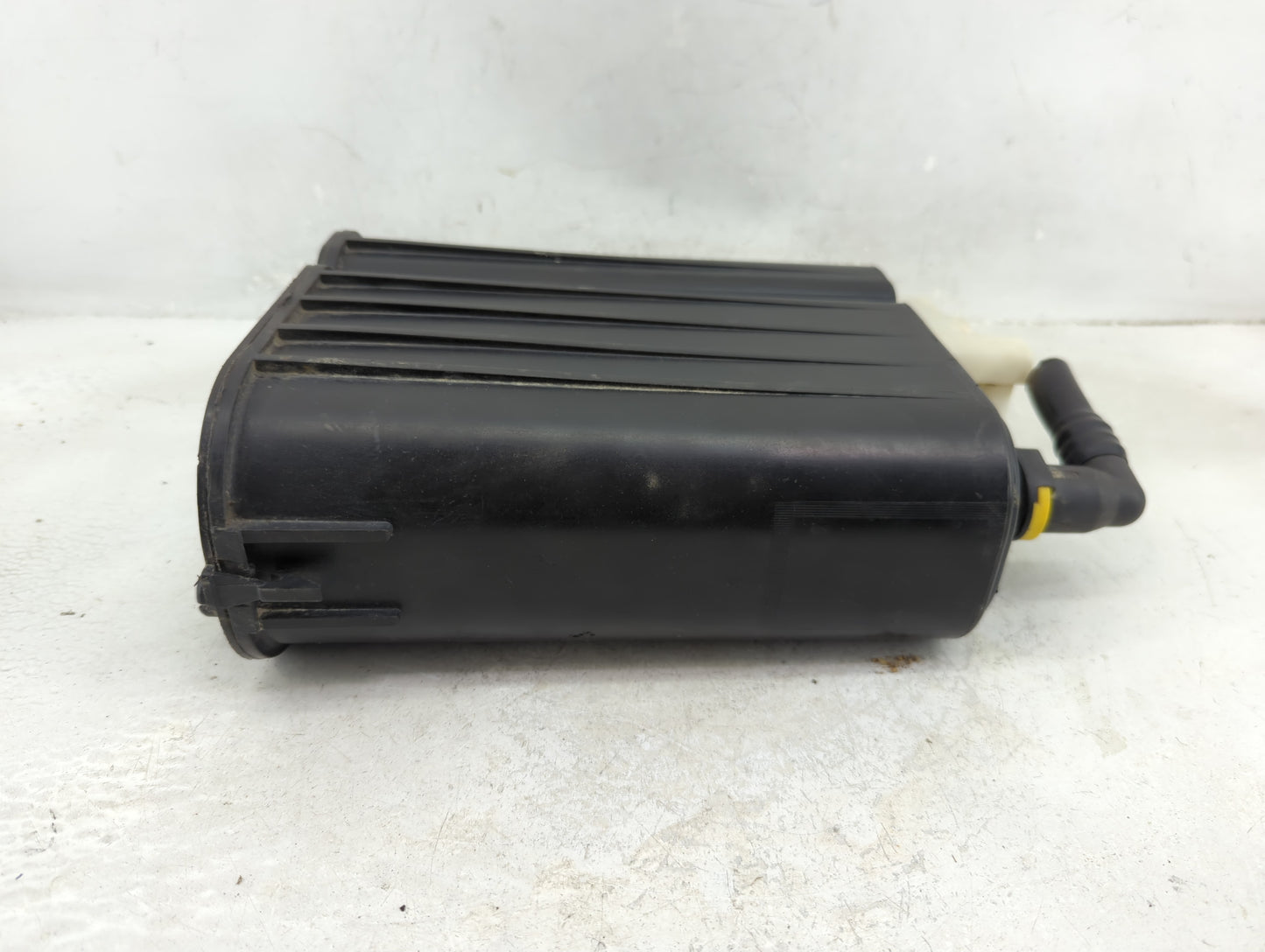 2015 Volvo S60 Fuel Vapor Charcoal Canister - Oemusedautoparts1.com