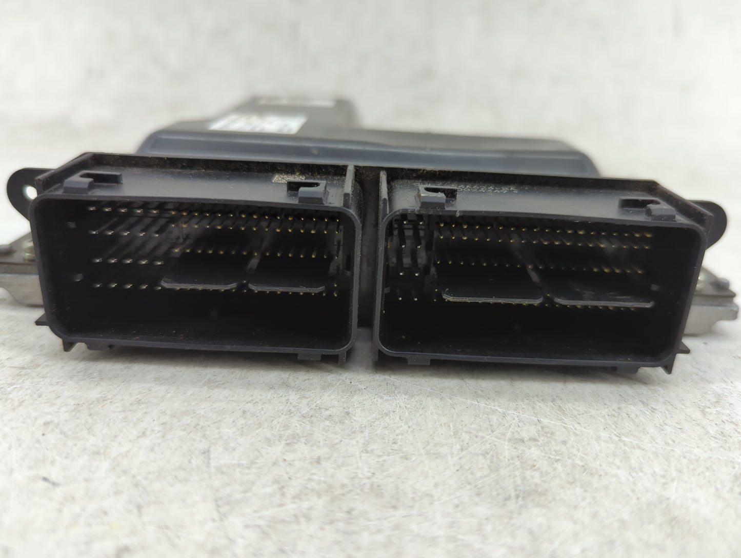 2015-2018 Volvo S60 PCM Engine Control Computer ECU ECM PCU OEM P/N:31312484 MB279700-9601 Fits Fits 2015 2016 2017 2018 OEM