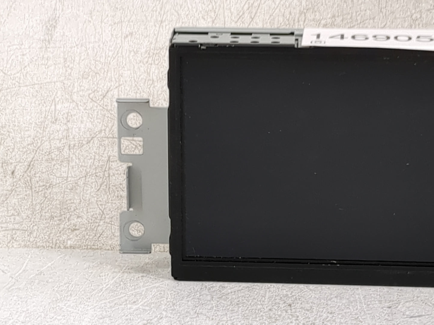 2015-2018 Volvo S60 Information Display Screen 1469057 - Oemusedautoparts1.com