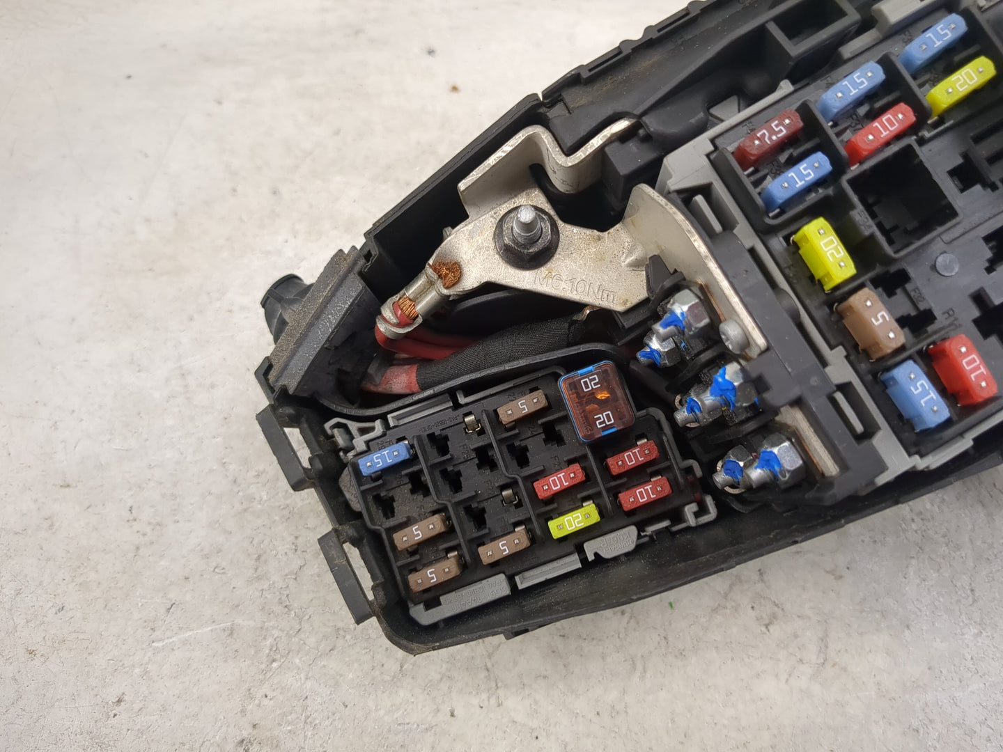 2014-2018 Volvo S60 Fusebox Fuse Box Panel Relay Module P/N:30644652 Fits Fits 2012 2014 2015 2016 2017 2018 OEM Used Auto P